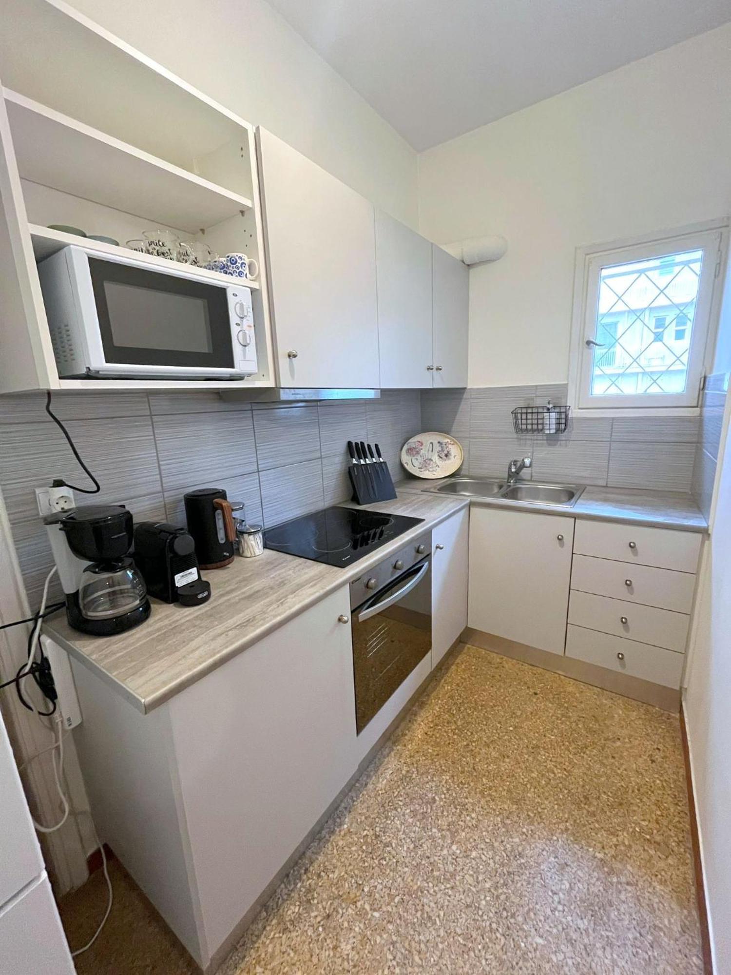 Mediterra Riviera Apartment Athens